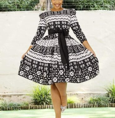 Adelaide Dress. (100% Cotton)