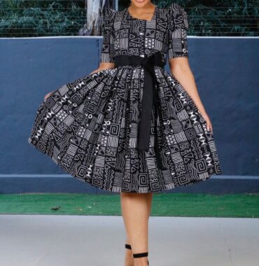 Black-Ade Dress. (100% Cotton)