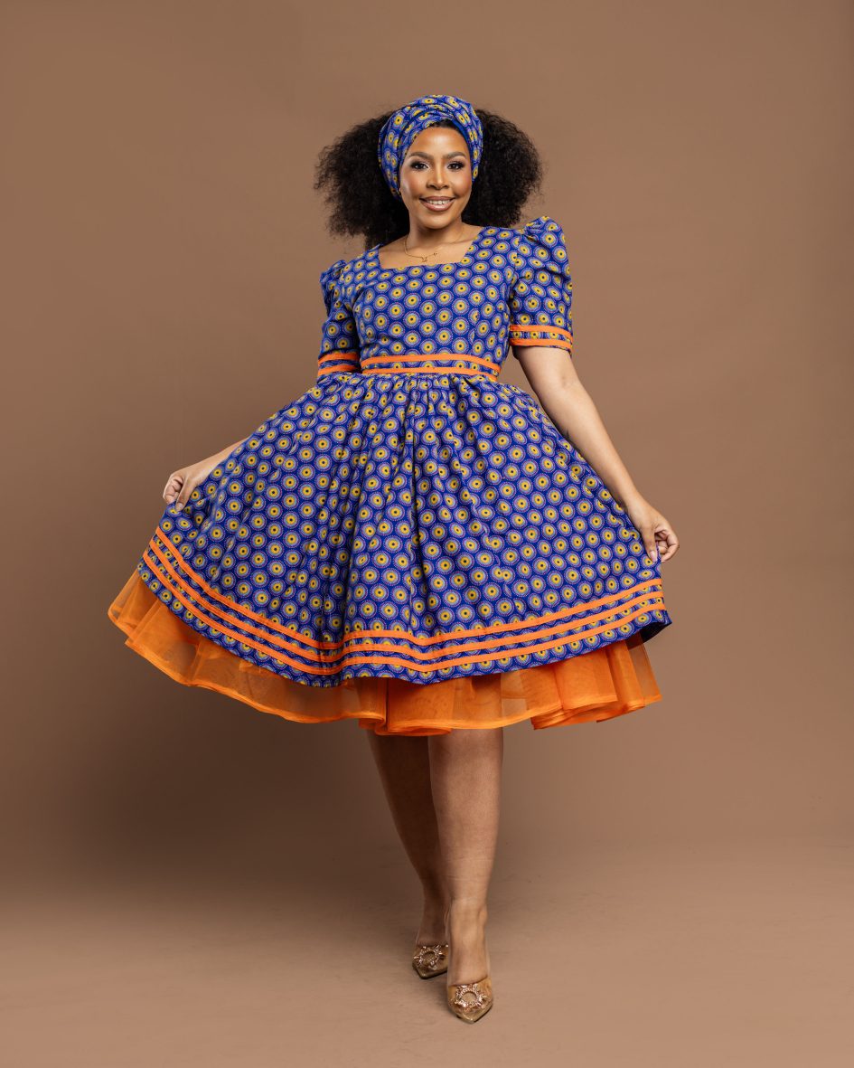 Paledi Dress. (3-cats Shweshwe Fabric.) - Image 7